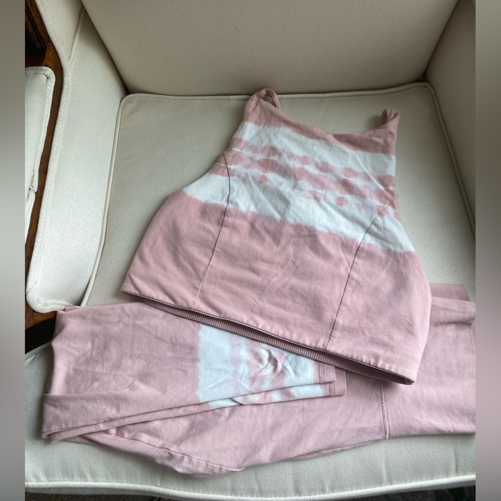 Aerie chill and play legging/ top set!